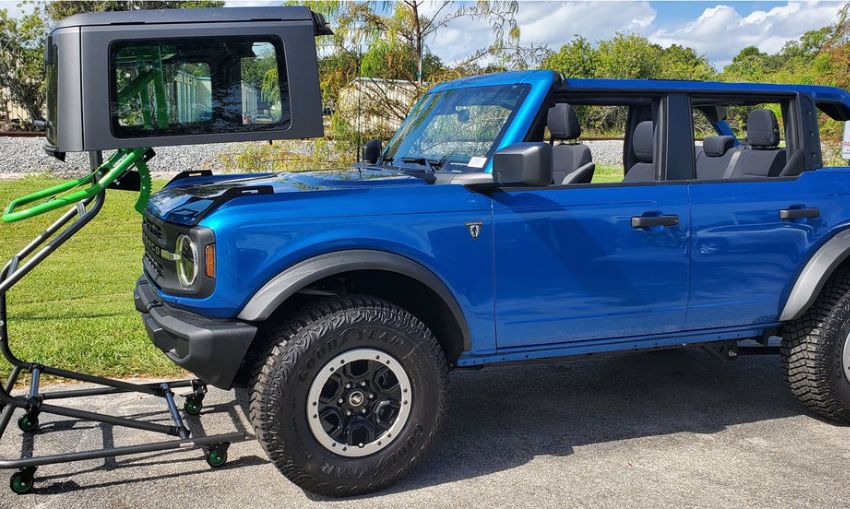 Ford Bronco vs Bronco Sport - Let's STOP The Confusion! 