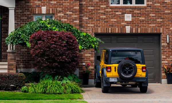 How Jeep® & Ford Bronco® Owners Can Make the Most of Their Garage Space