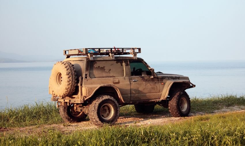 Mistakes Beginners Make When Removing a Jeep’s Hardtop TopLift Pros